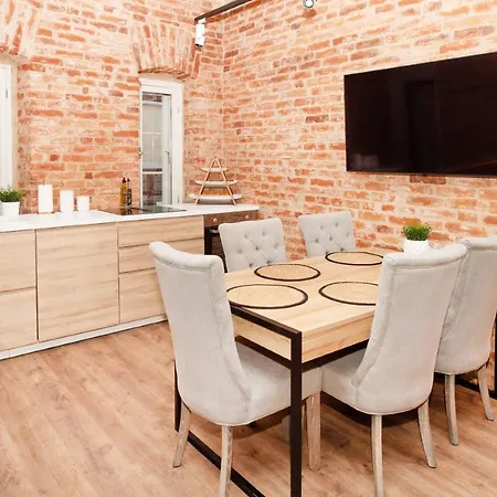 Old Town Luxury With Sauna Apartamento Tartu